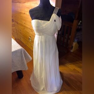 David's Bridal Elegant White One-Shoulder Dress